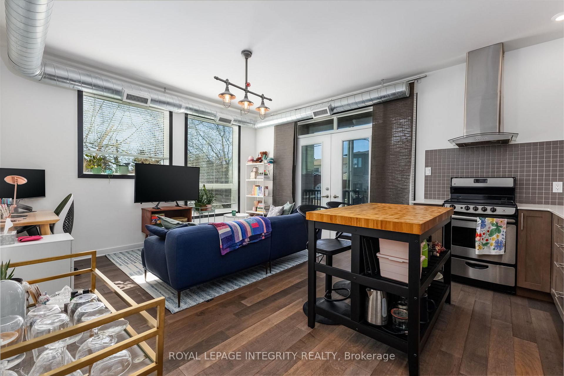 Photo 7 of Unit 202, 1308 Thames Street, Ottawa, Carlington — HOMEH