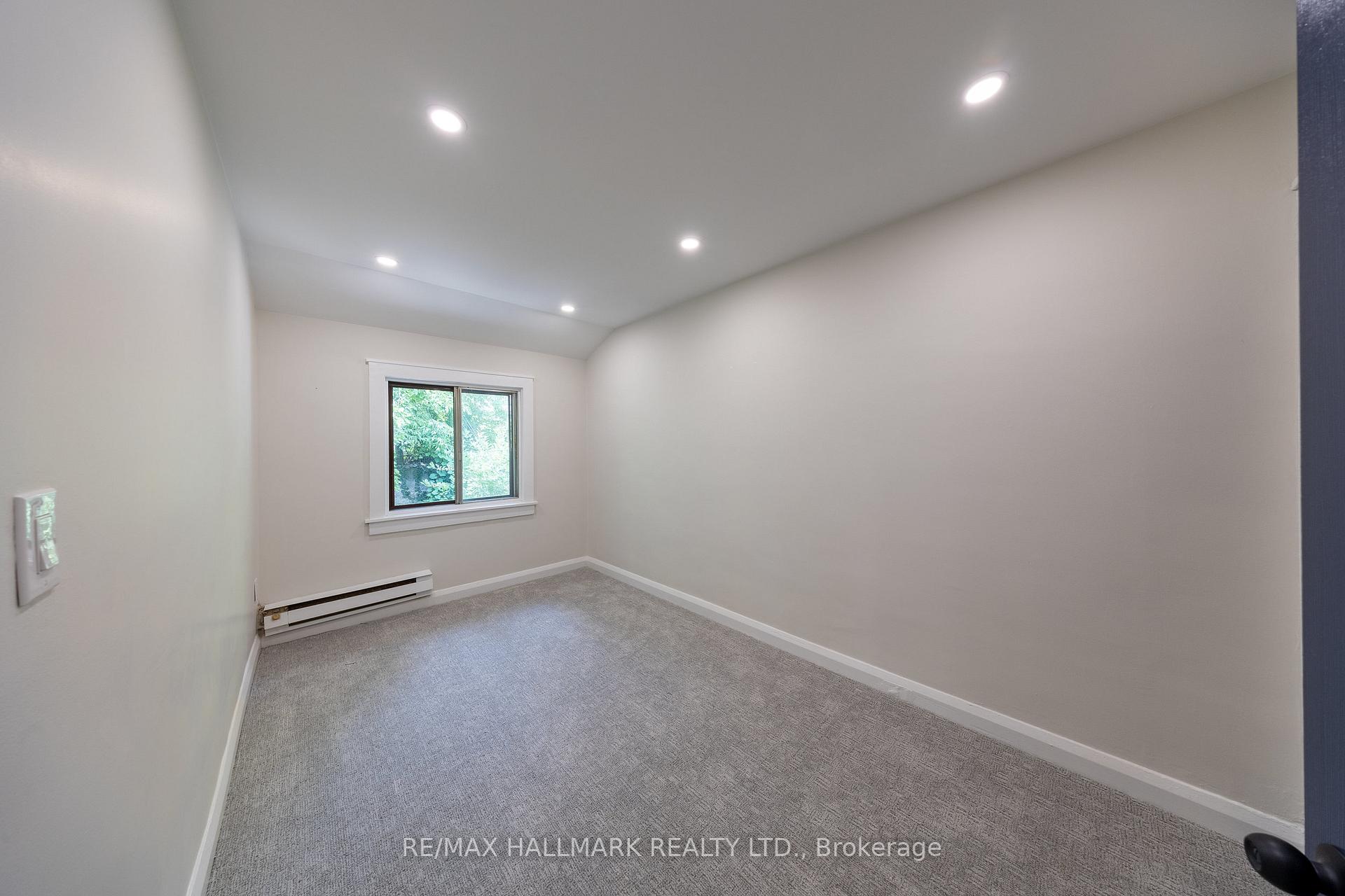 Photo 6 of Unit Upper, 1366 Davenport Road, Toronto, Corso Italia-Davenport — HOMEH