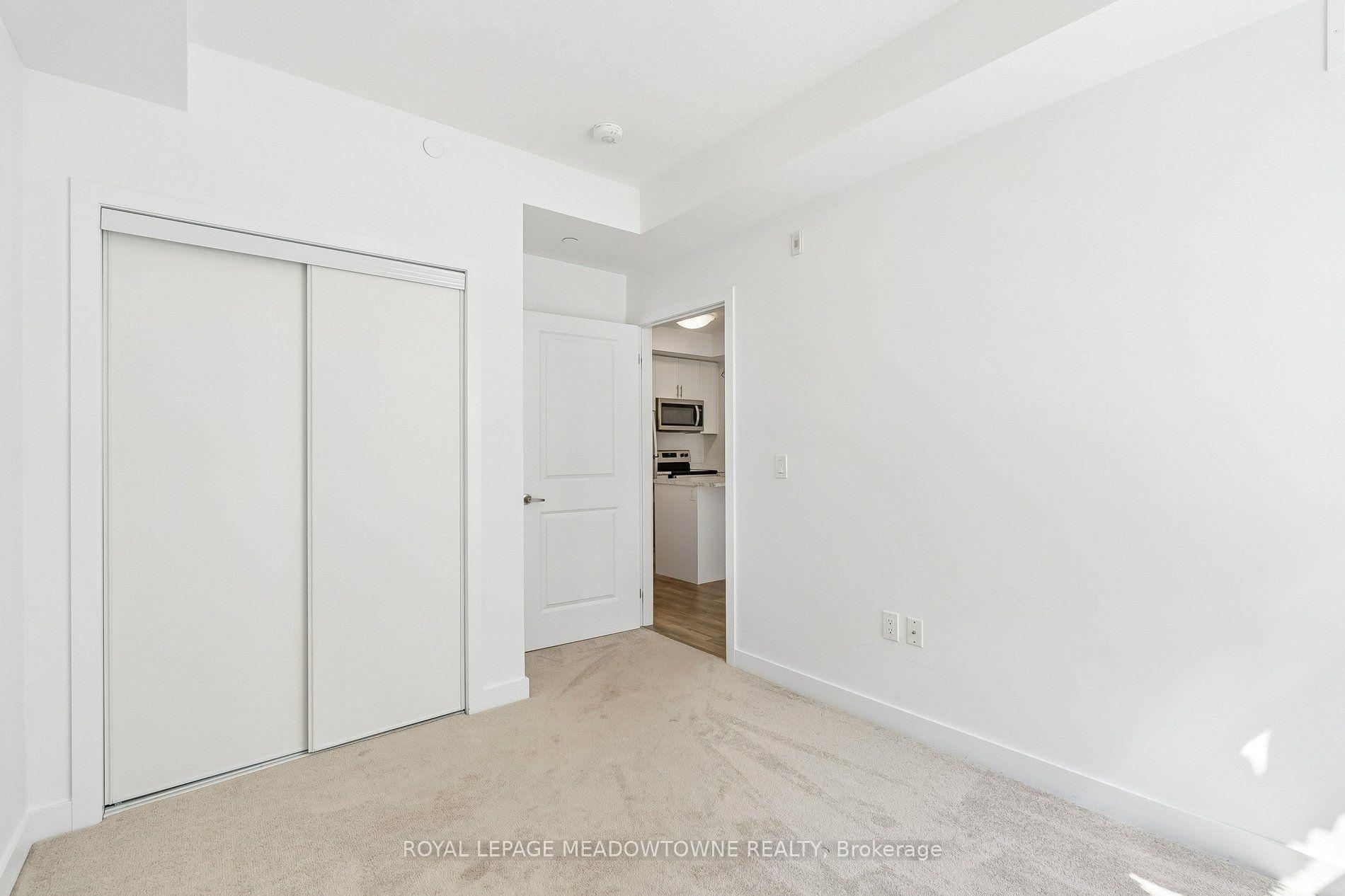 Photo 21 of Unit 238, 5055 Greenlane Road E, Lincoln, Lincoln Lake — HOMEH