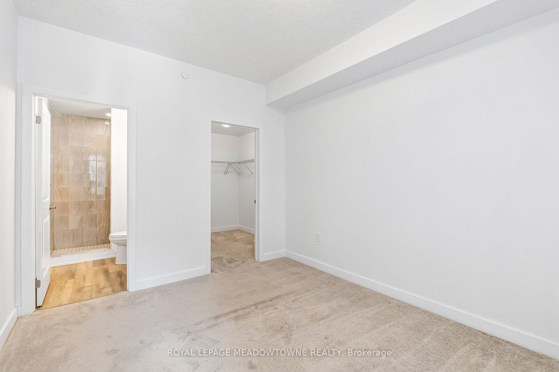 Photo 22 of Unit 238, 5055 Greenlane Road E, Lincoln, Lincoln Lake — HOMEH