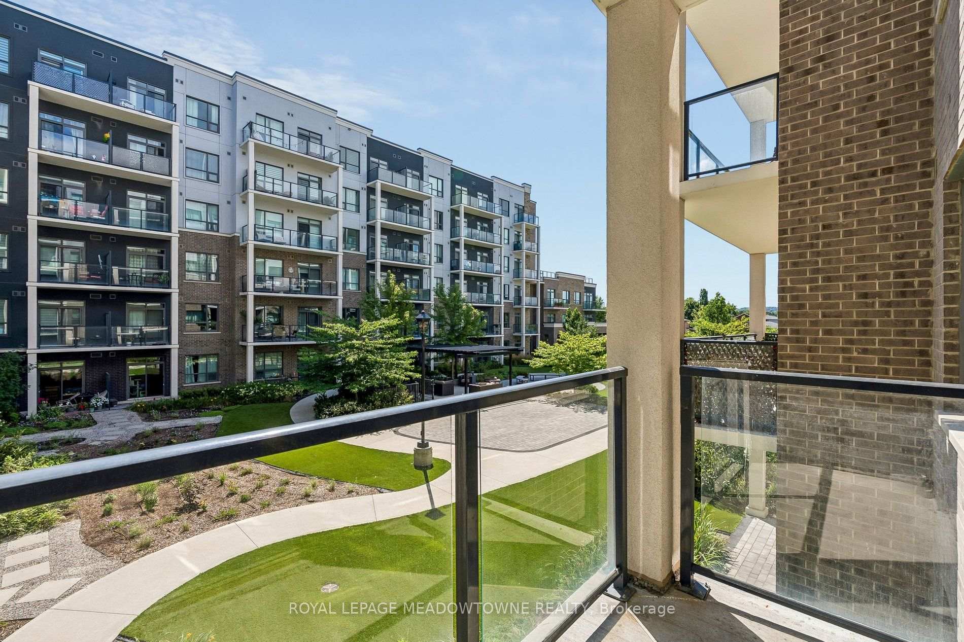 Photo 34 of Unit 238, 5055 Greenlane Road E, Lincoln, Lincoln Lake — HOMEH
