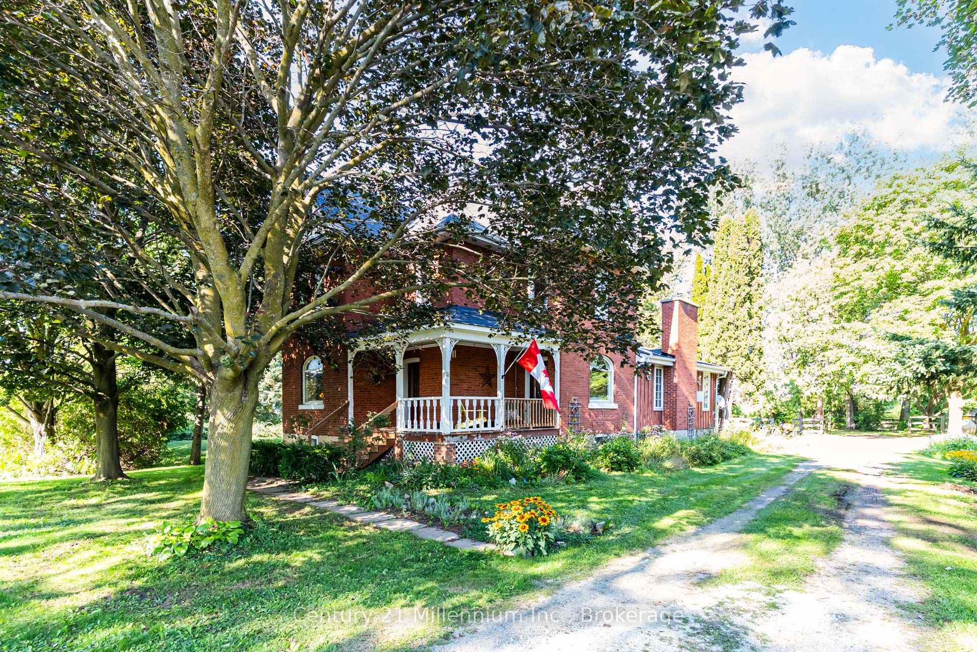 Photo 1 of 1851 6 Concession N, Clearview, Rural Clearview — HOMEH
