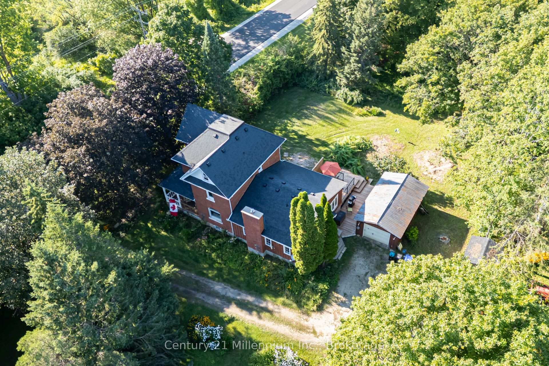 Photo 2 of 1851 6 Concession N, Clearview, Rural Clearview — HOMEH