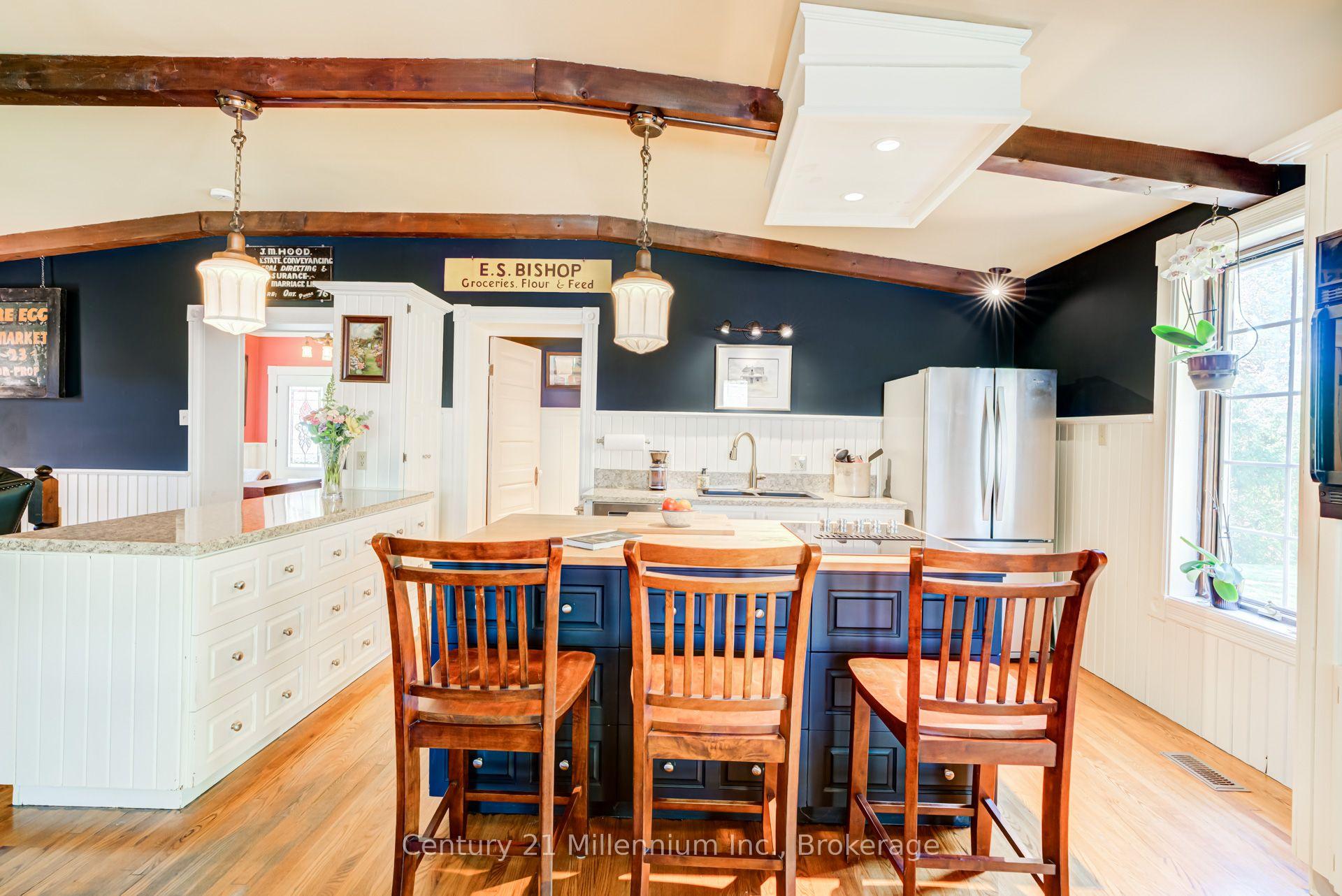 Photo 12 of 1851 6 Concession N, Clearview, Rural Clearview — HOMEH
