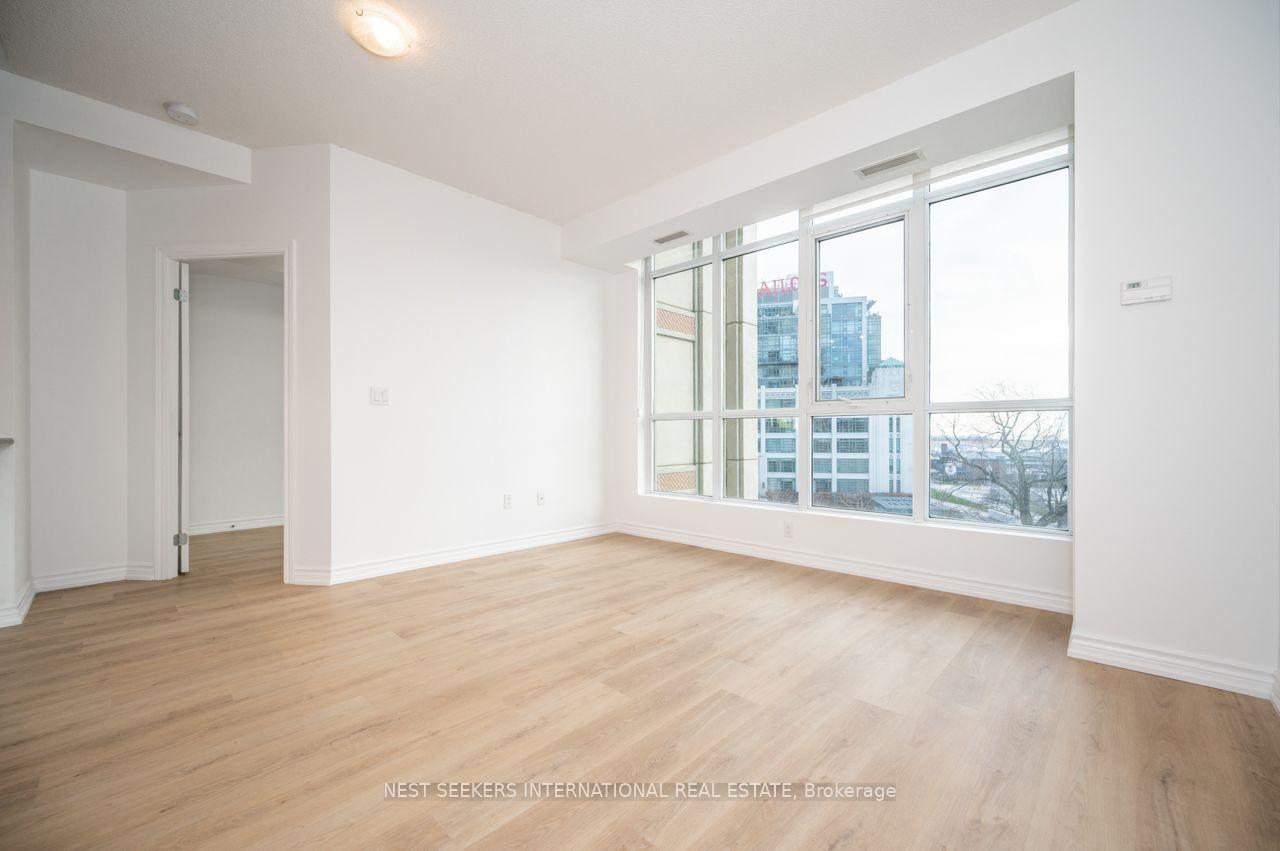 Photo 8 of Unit 634, 628 Fleet Street, Toronto, Niagara — HOMEH