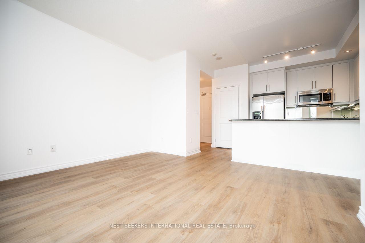 Photo 11 of Unit 634, 628 Fleet Street, Toronto, Niagara — HOMEH