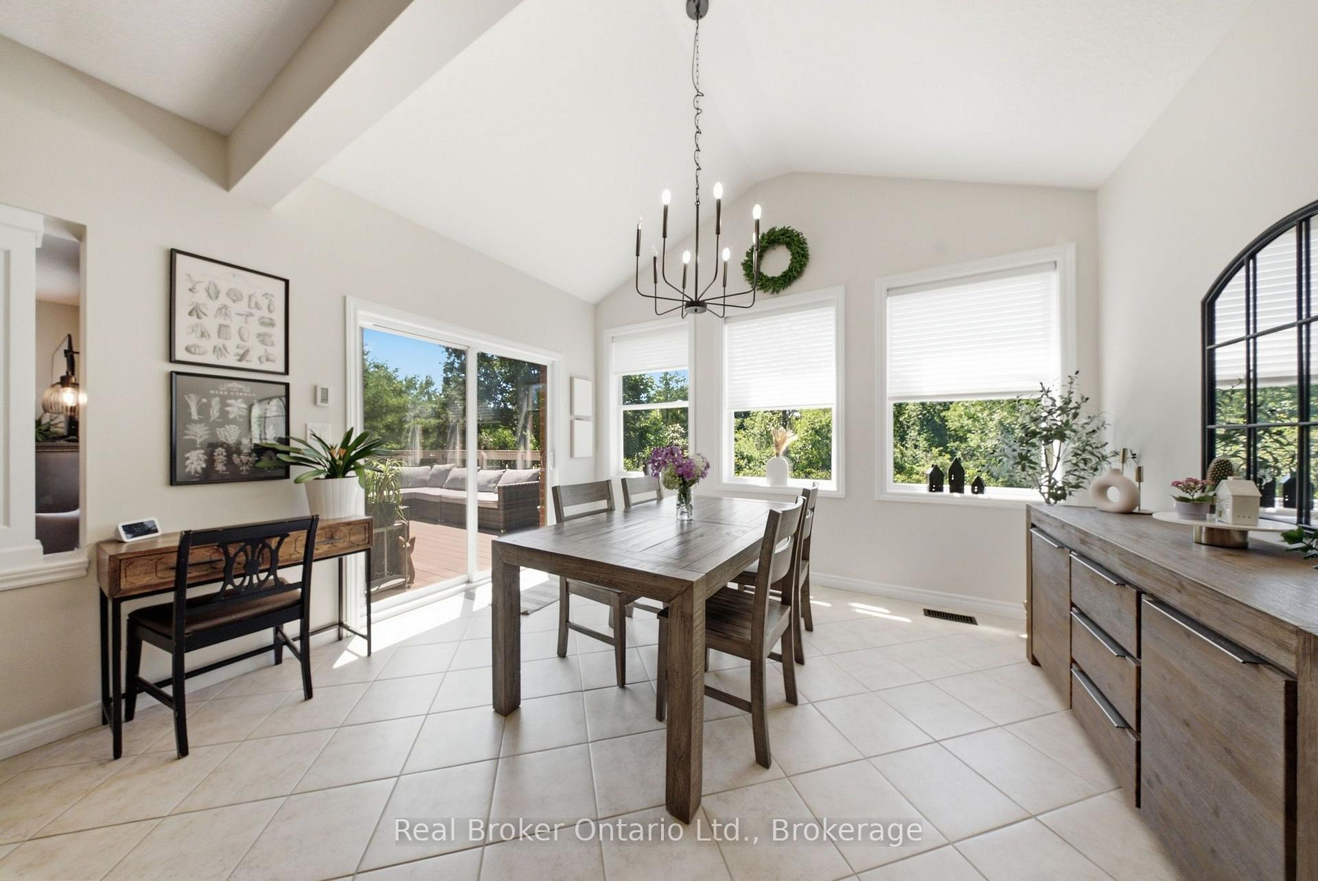 Photo 12 of 65 Amsterdam Crescent, Guelph, Pineridge/Westminster Woods — HOMEH