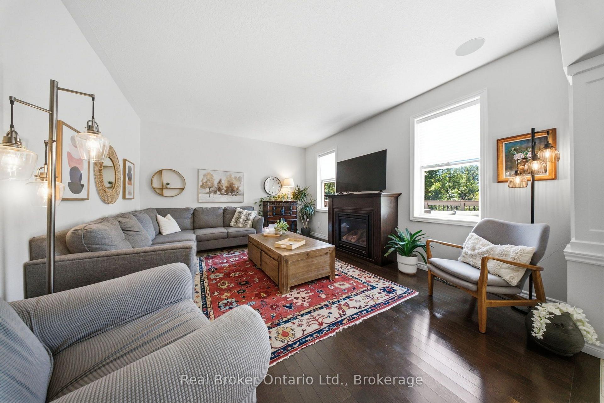 Photo 17 of 65 Amsterdam Crescent, Guelph, Pineridge/Westminster Woods — HOMEH
