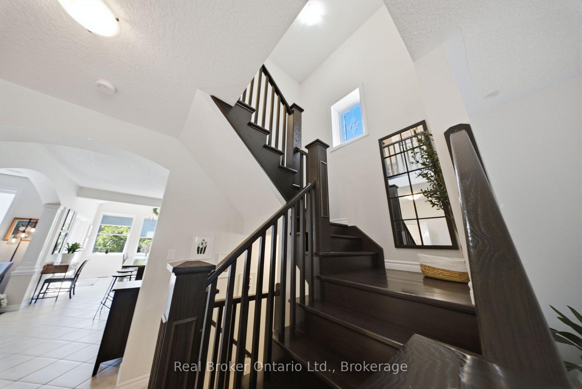 Photo 21 of 65 Amsterdam Crescent, Guelph, Pineridge/Westminster Woods — HOMEH