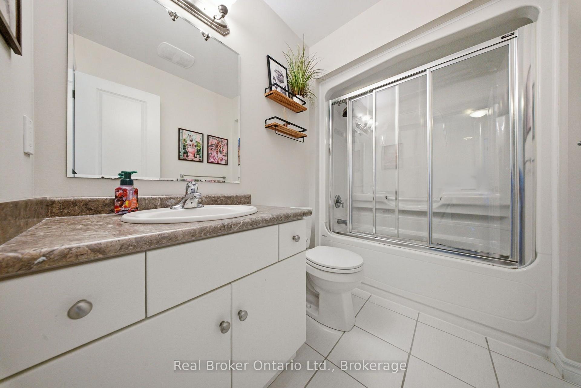 Photo 34 of 65 Amsterdam Crescent, Guelph, Pineridge/Westminster Woods — HOMEH