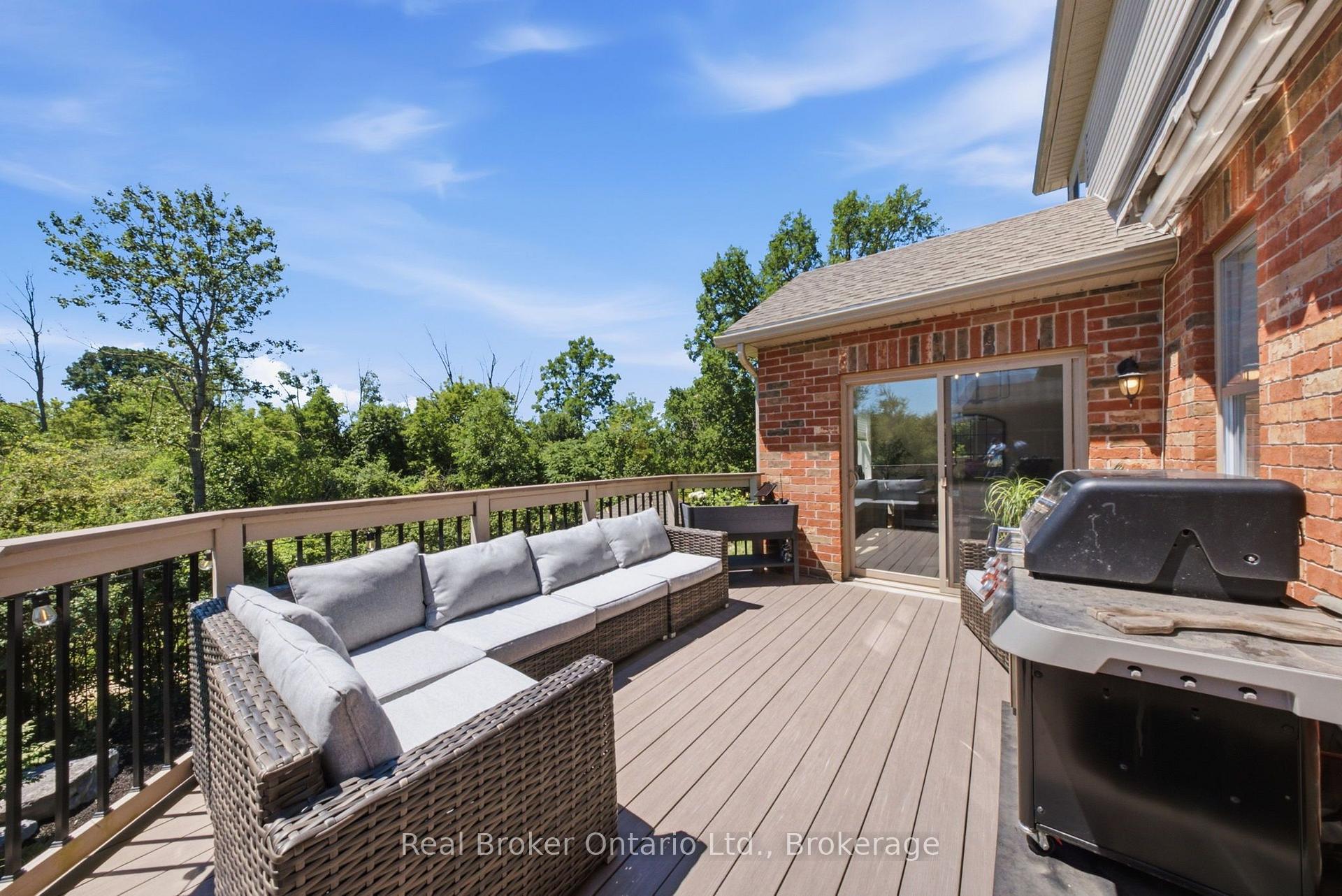 Photo 47 of 65 Amsterdam Crescent, Guelph, Pineridge/Westminster Woods — HOMEH