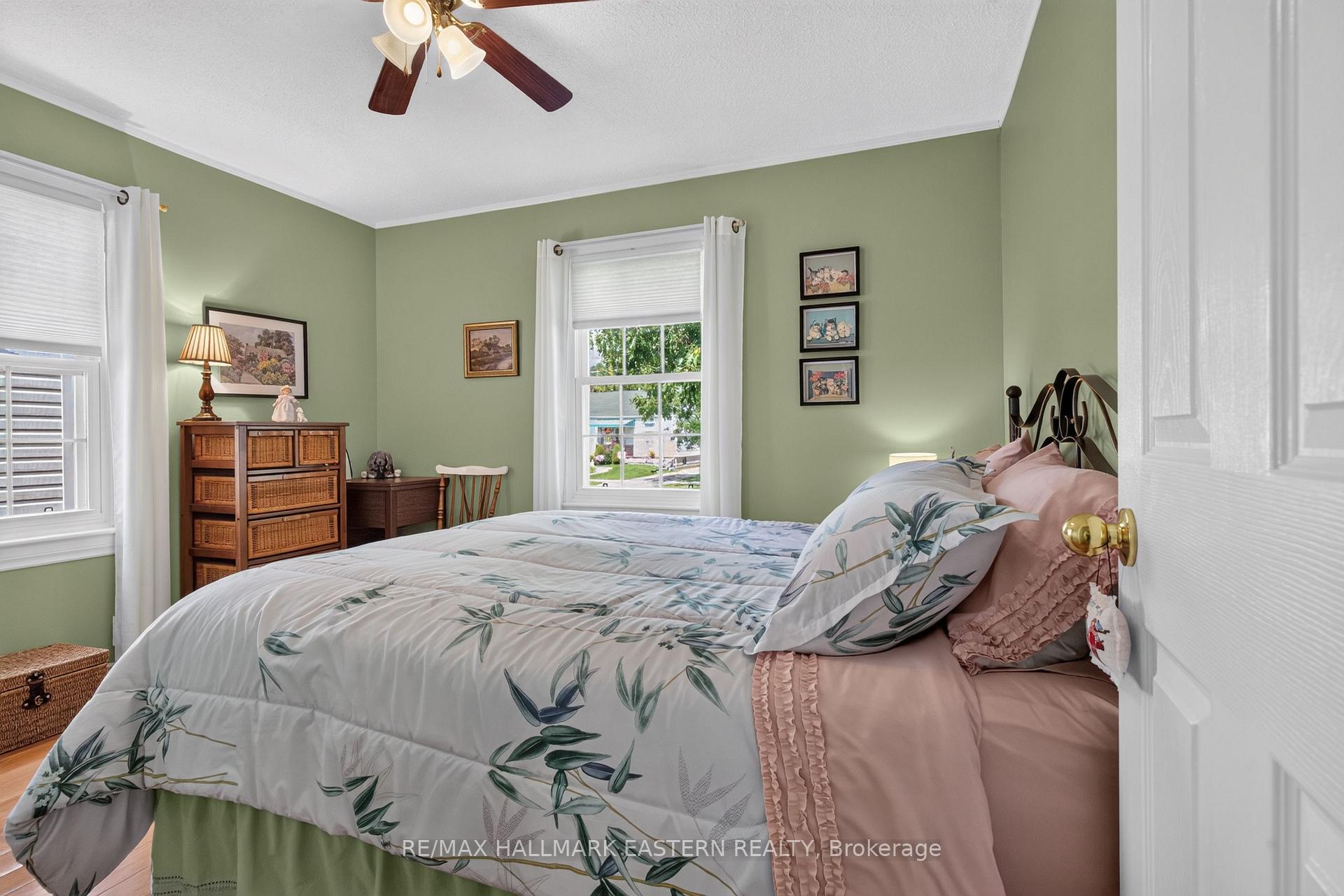Photo 10 of 501 Glengarry Avenue, Peterborough, Northcrest Ward 5 — HOMEH