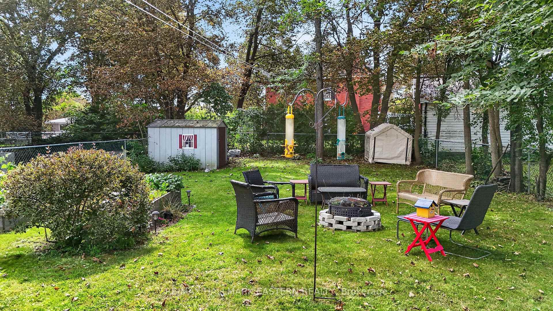 Photo 30 of 501 Glengarry Avenue, Peterborough, Northcrest Ward 5 — HOMEH