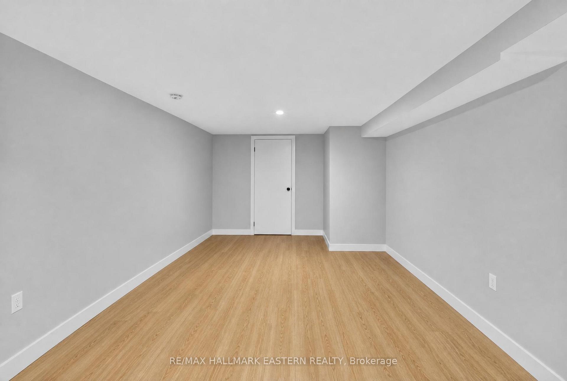 Photo 43 of 501 Glengarry Avenue, Peterborough, Northcrest Ward 5 — HOMEH