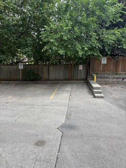 Photo 21 of Unit 1, 1661 Bathurst Street, Toronto, Forest Hill South — HOMEH