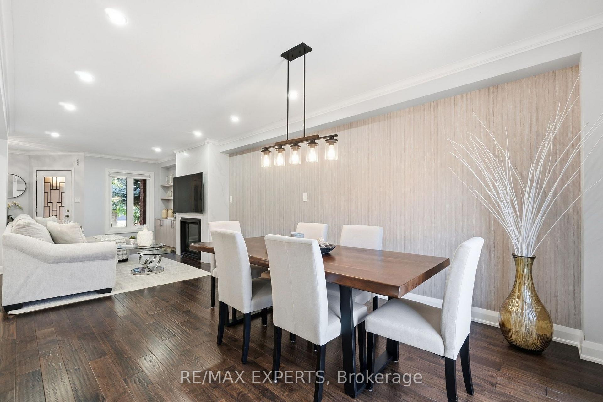 Photo 11 of 46 Princeton Gate, Vaughan, Maple — HOMEH