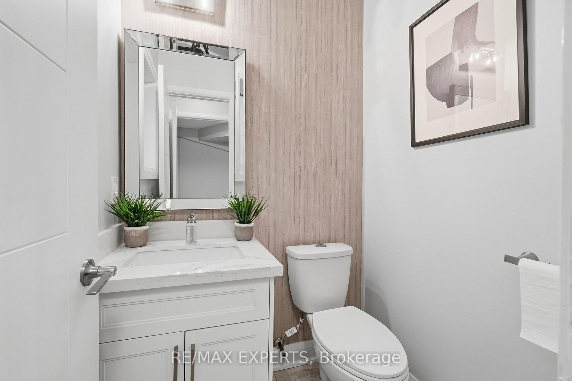 Photo 13 of 46 Princeton Gate, Vaughan, Maple — HOMEH