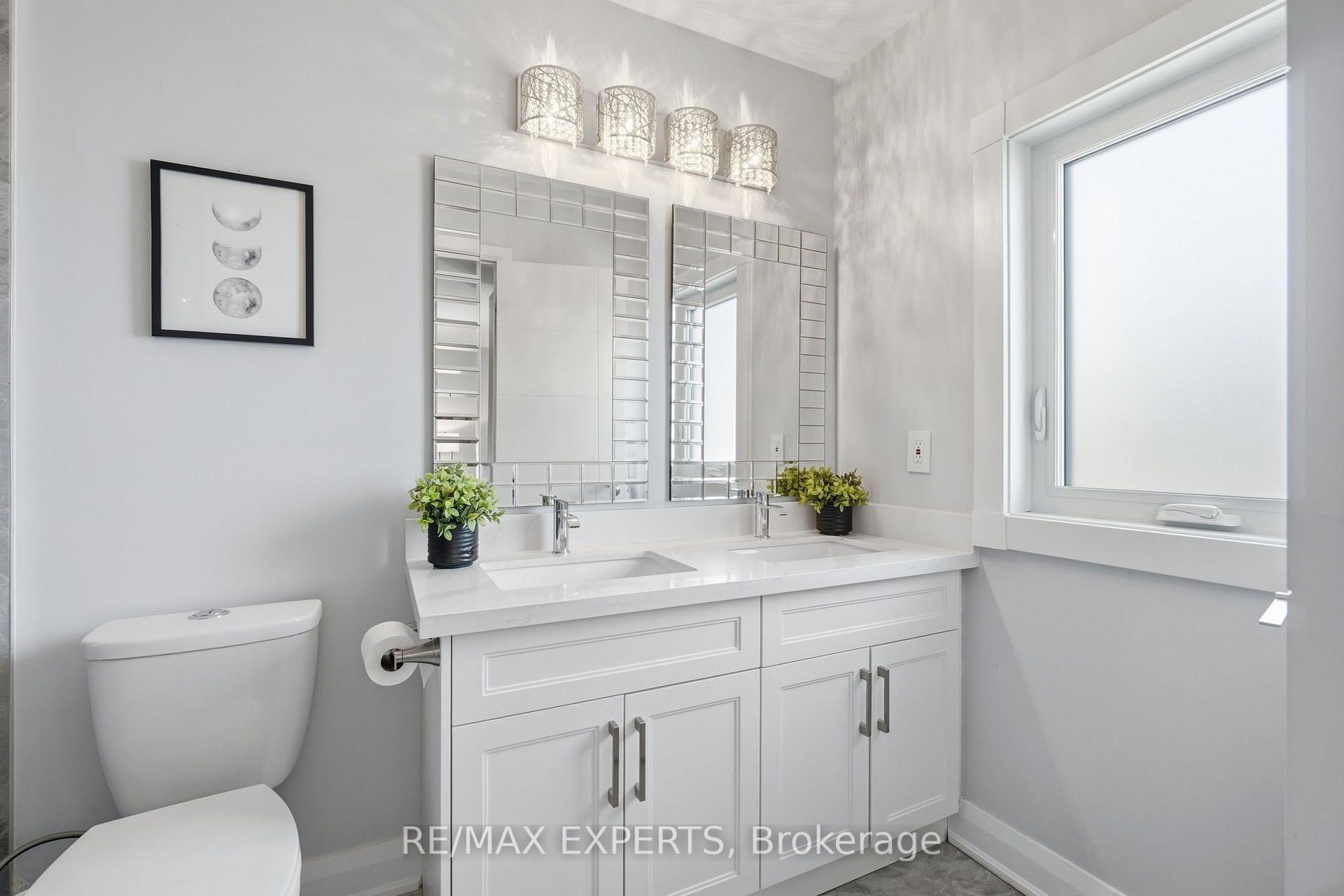 Photo 19 of 46 Princeton Gate, Vaughan, Maple — HOMEH
