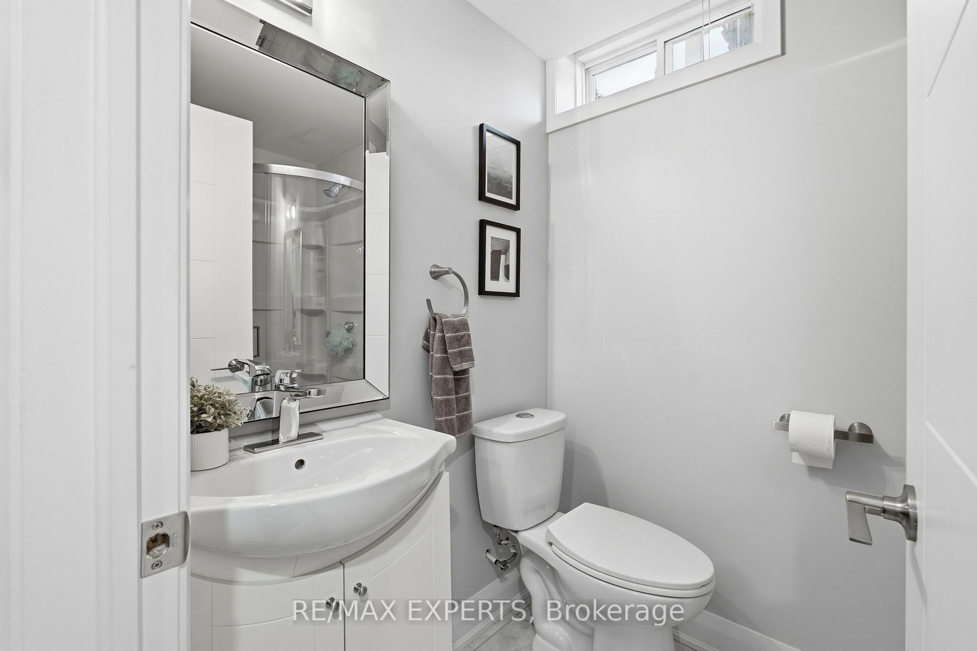 Photo 29 of 46 Princeton Gate, Vaughan, Maple — HOMEH