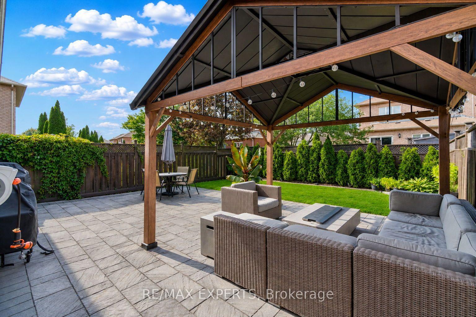 Photo 32 of 46 Princeton Gate, Vaughan, Maple — HOMEH