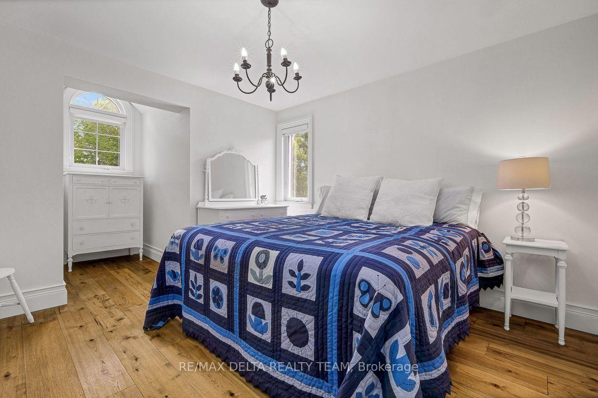 Photo 33 of 4230 Boundary Road N, Ottawa, Carlsbad Springs — HOMEH