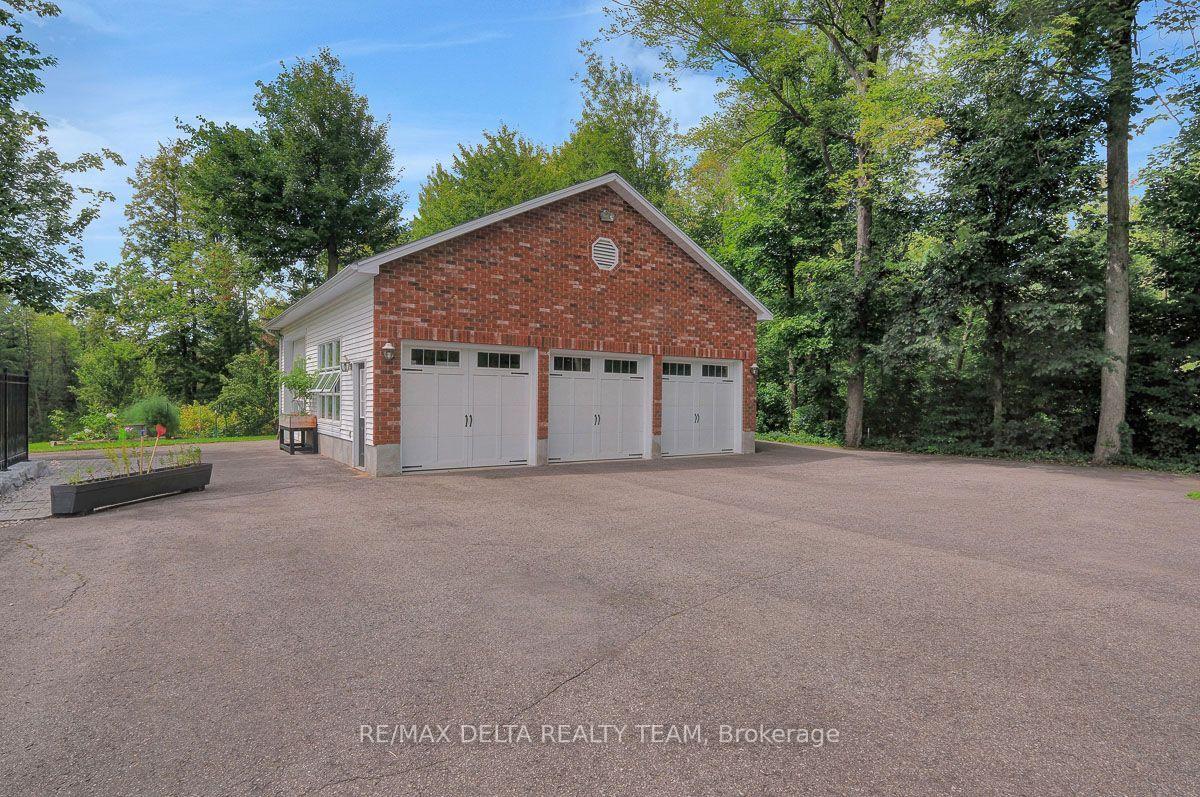 Photo 39 of 4230 Boundary Road N, Ottawa, Carlsbad Springs — HOMEH