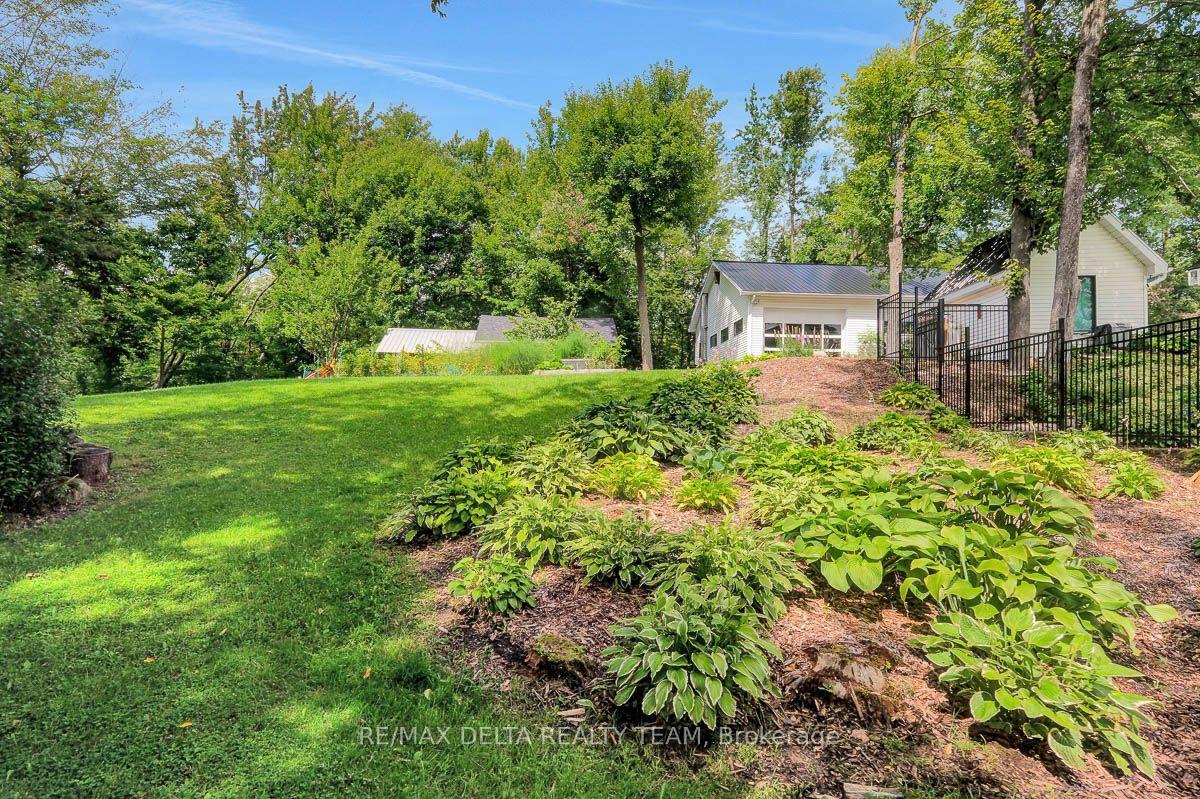 Photo 44 of 4230 Boundary Road N, Ottawa, Carlsbad Springs — HOMEH