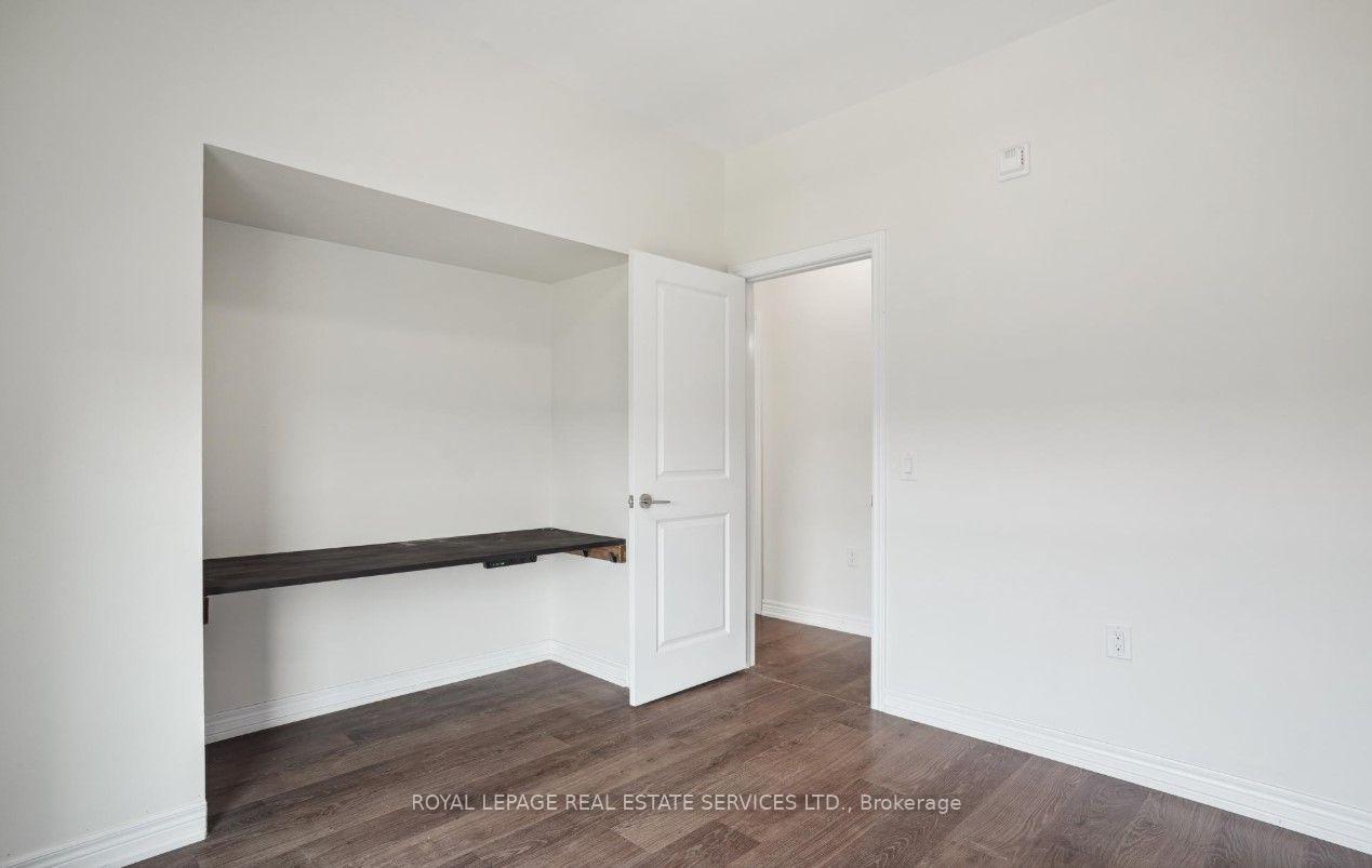 Photo 9 of Unit 308, 2388 Khalsa Gate, Oakville, Westmount — HOMEH