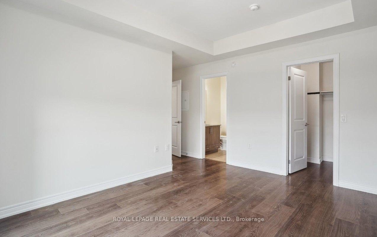 Photo 12 of Unit 308, 2388 Khalsa Gate, Oakville, Westmount — HOMEH