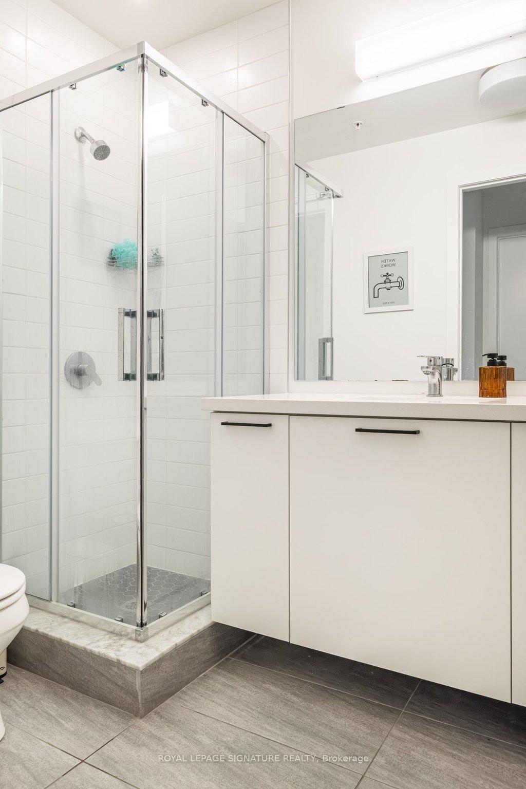 Photo 10 of Unit 204, 479 Charlton Avenue E, Hamilton, Stinson — HOMEH
