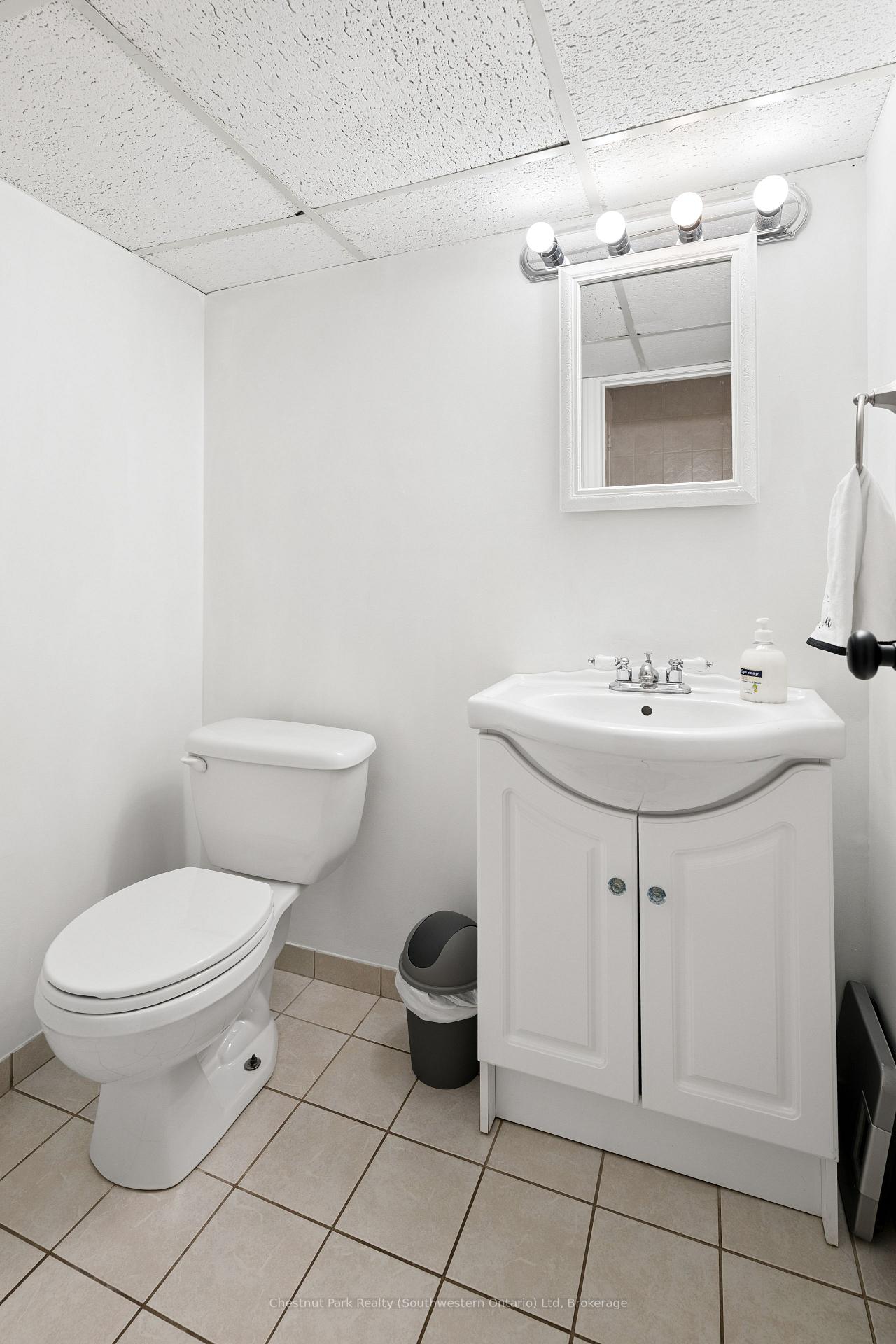 Photo 38 of 158 Autumn Hill Crescent, Kitchener, Forest Heights — HOMEH