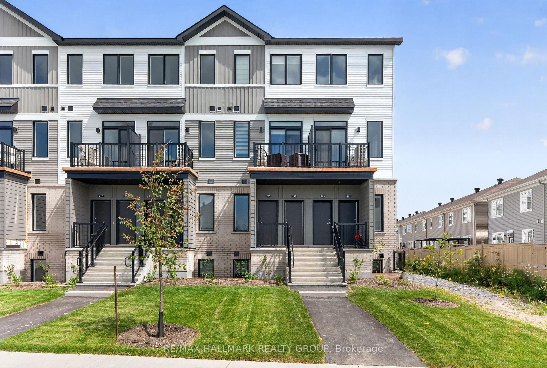 Photo 2 of 285 Lamarche Avenue, Ottawa, Chapel Hill South - Orleans Village — HOMEH