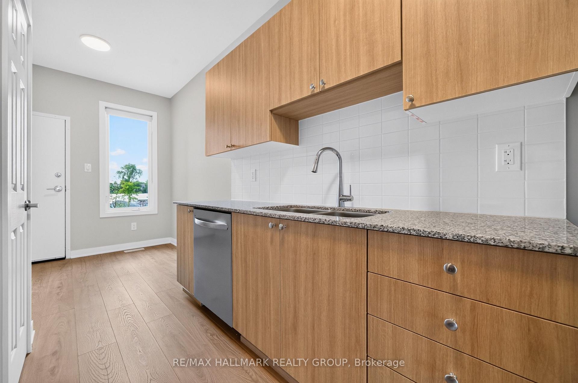 Photo 10 of 285 Lamarche Avenue, Ottawa, Chapel Hill South - Orleans Village — HOMEH
