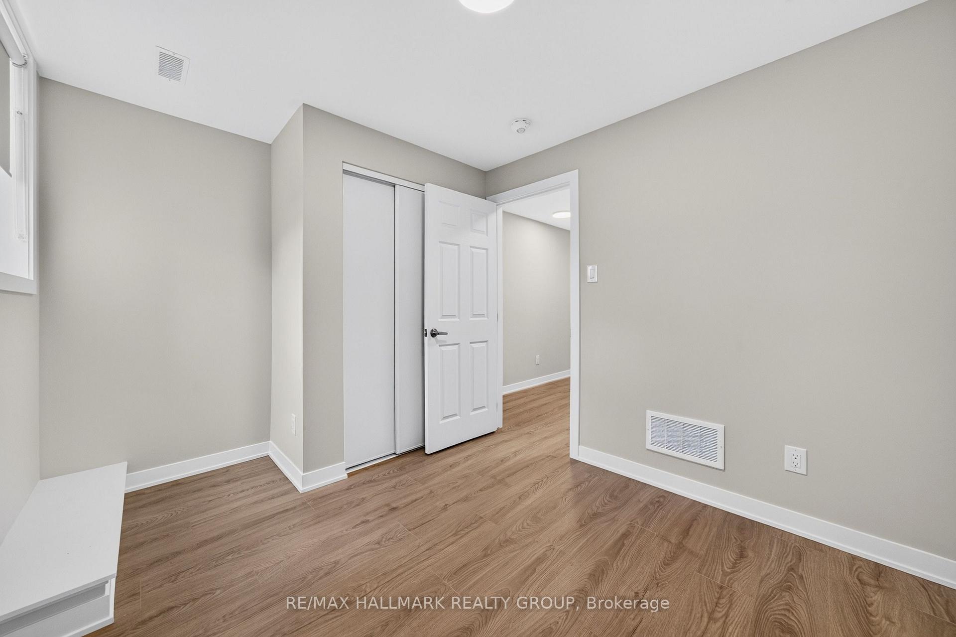 Photo 20 of 285 Lamarche Avenue, Ottawa, Chapel Hill South - Orleans Village — HOMEH