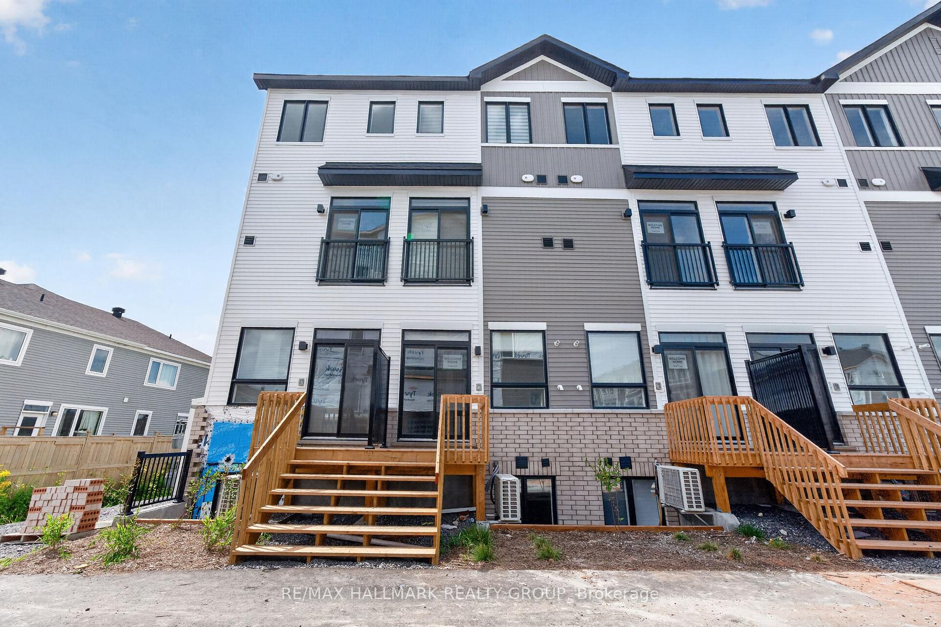 Photo 25 of 285 Lamarche Avenue, Ottawa, Chapel Hill South - Orleans Village — HOMEH