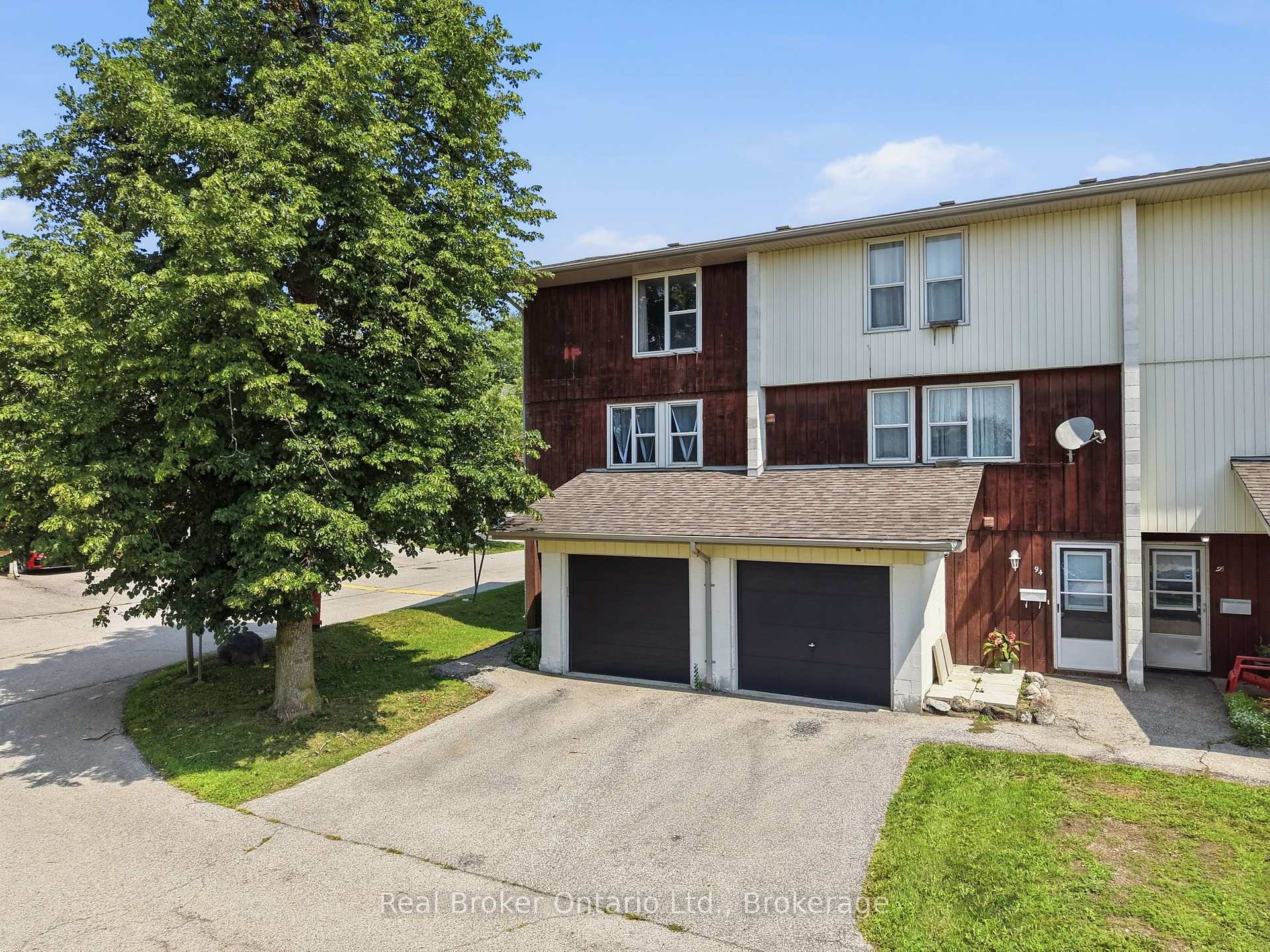 Photo 3 of Unit 93, 135 Chalmers Street S, Cambridge, Christopher-Champlain — HOMEH