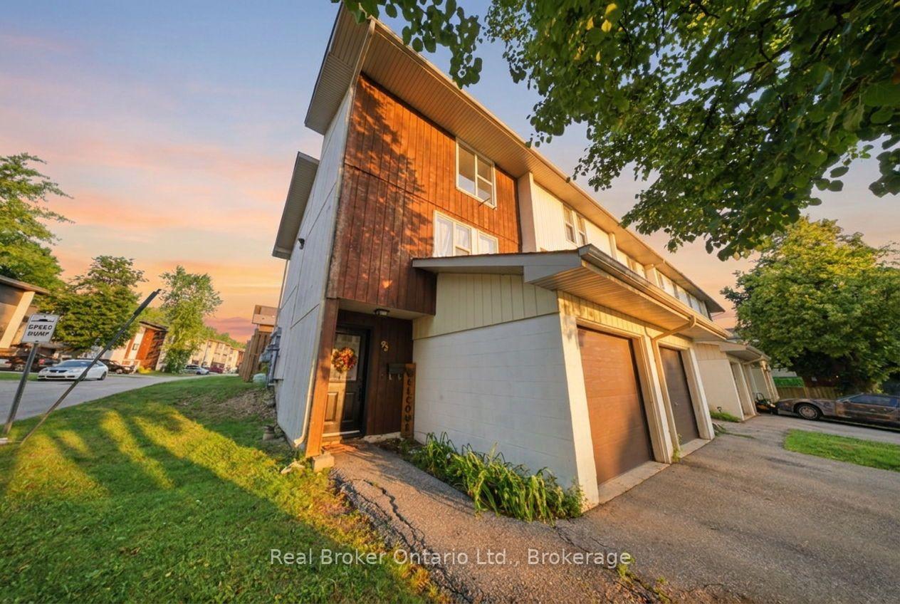 Photo 13 of Unit 93, 135 Chalmers Street S, Cambridge, Christopher-Champlain — HOMEH