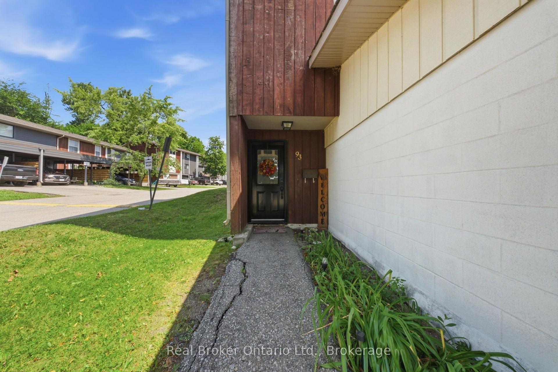 Photo 19 of Unit 93, 135 Chalmers Street S, Cambridge, Christopher-Champlain — HOMEH