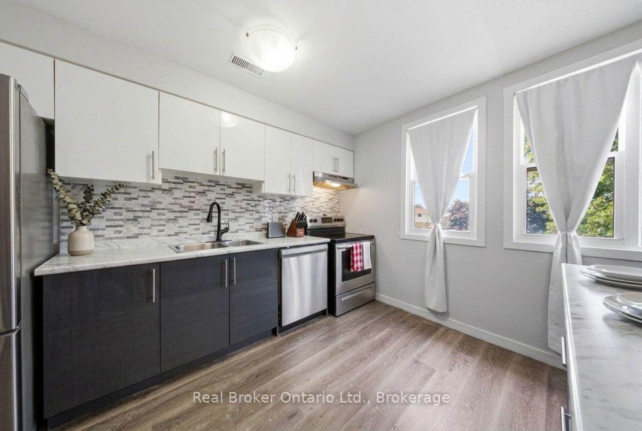 Photo 35 of Unit 93, 135 Chalmers Street S, Cambridge, Christopher-Champlain — HOMEH