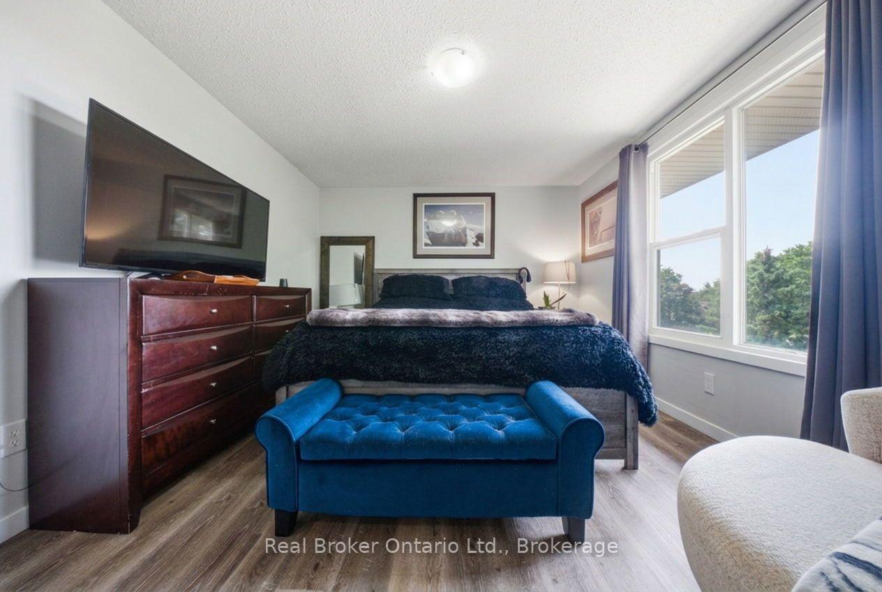 Photo 54 of Unit 93, 135 Chalmers Street S, Cambridge, Christopher-Champlain — HOMEH