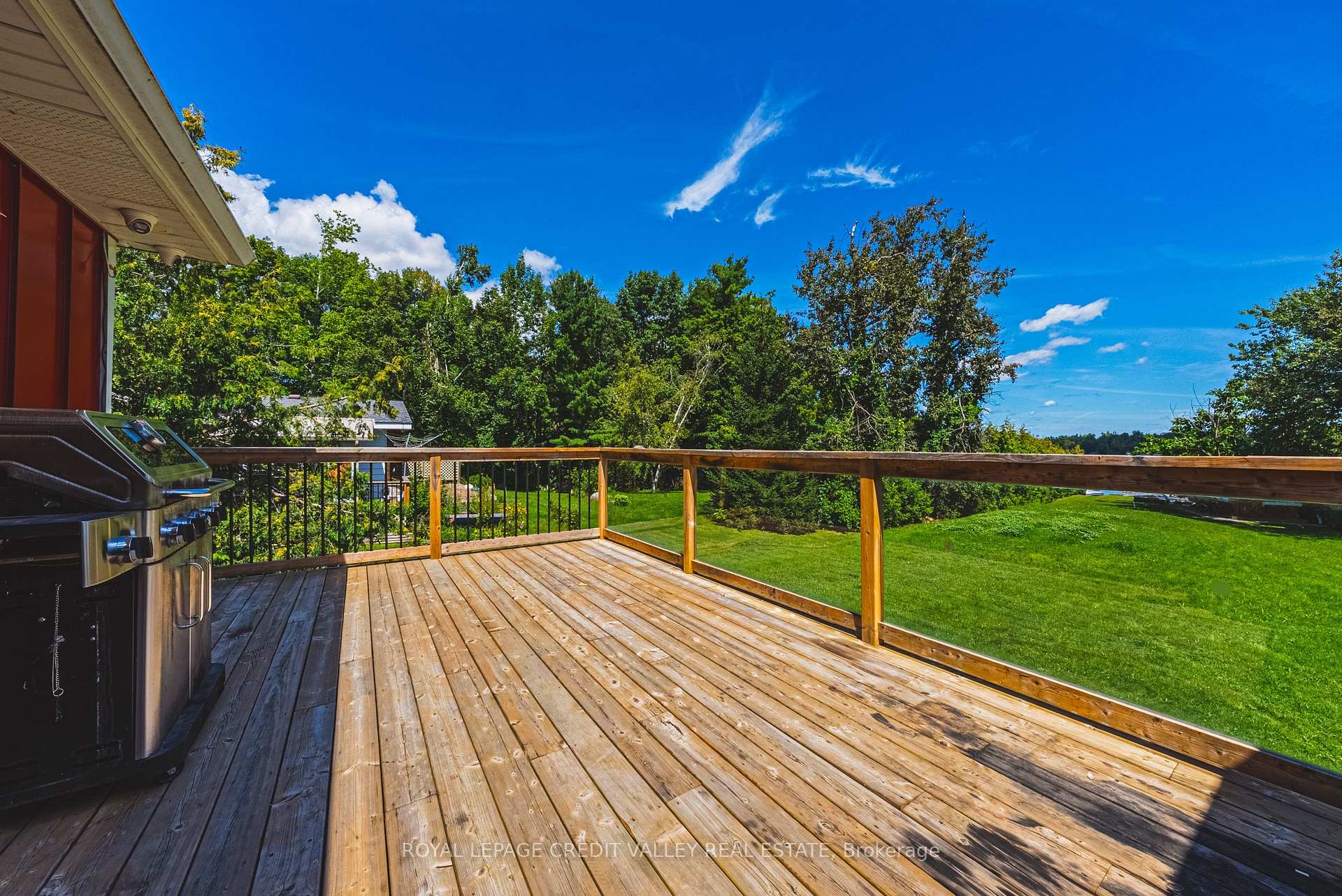 Photo 39 of 8 Ewen Street, Kawartha Lakes, Carden — HOMEH