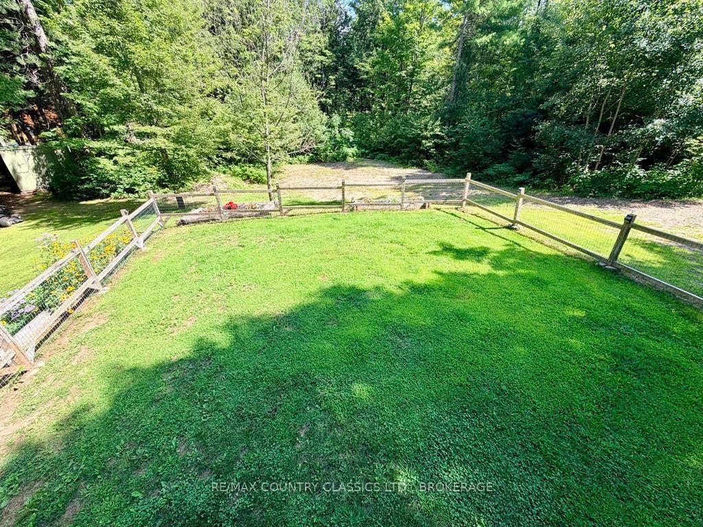 Photo 33 of 1068C Jacques Bay Road, Addington Highlands, Addington Highlands — HOMEH