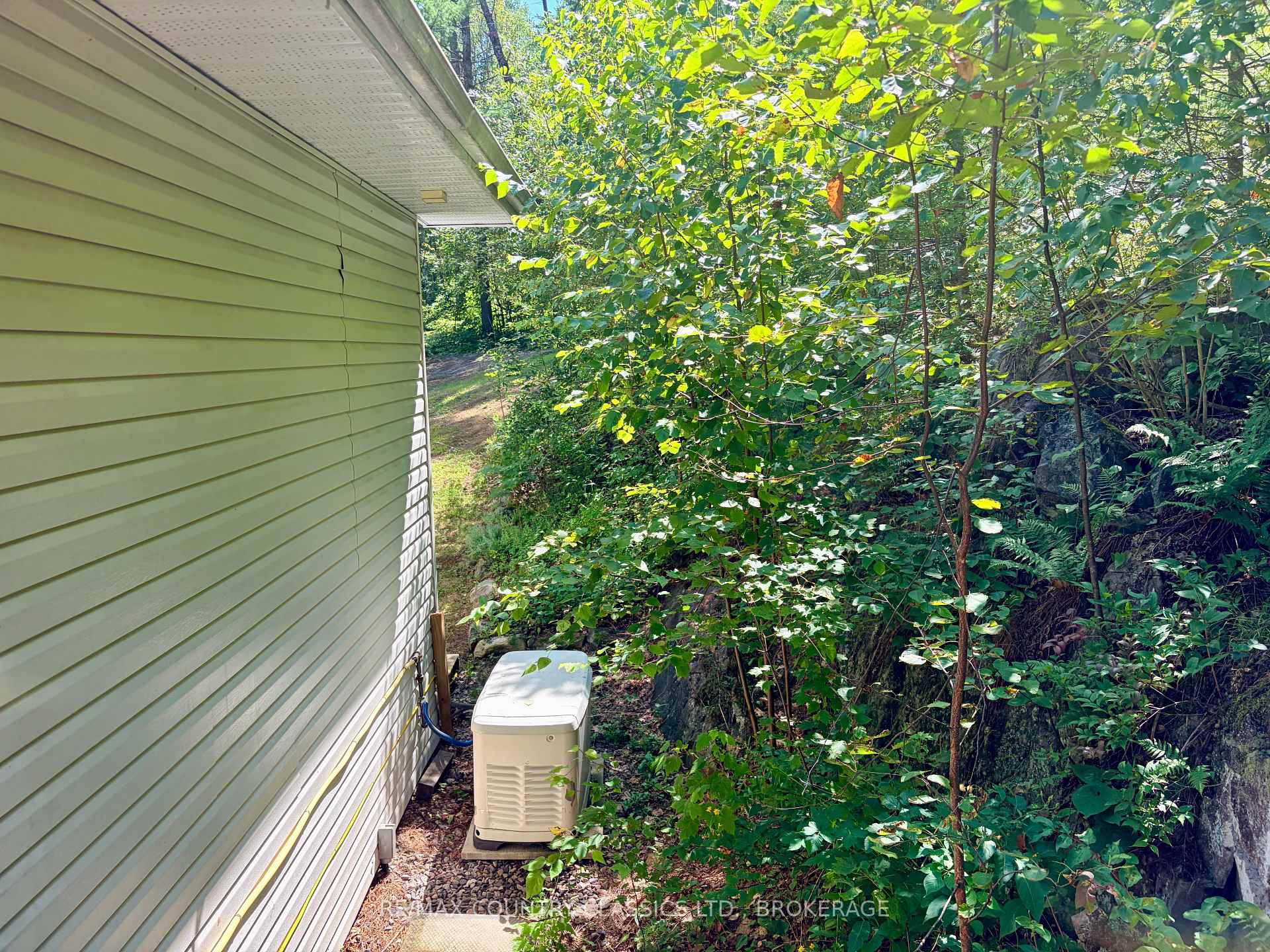 Photo 44 of 1068C Jacques Bay Road, Addington Highlands, Addington Highlands — HOMEH