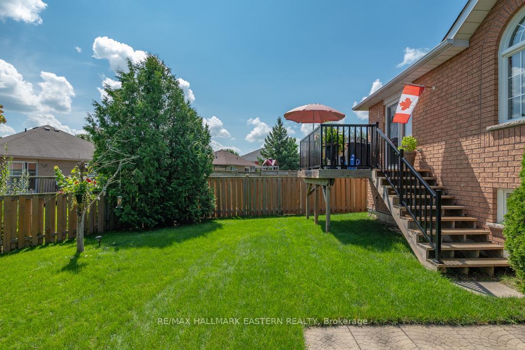 Photo 26 of 20 Ferguson Place, Peterborough, Northcrest Ward 5 — HOMEH