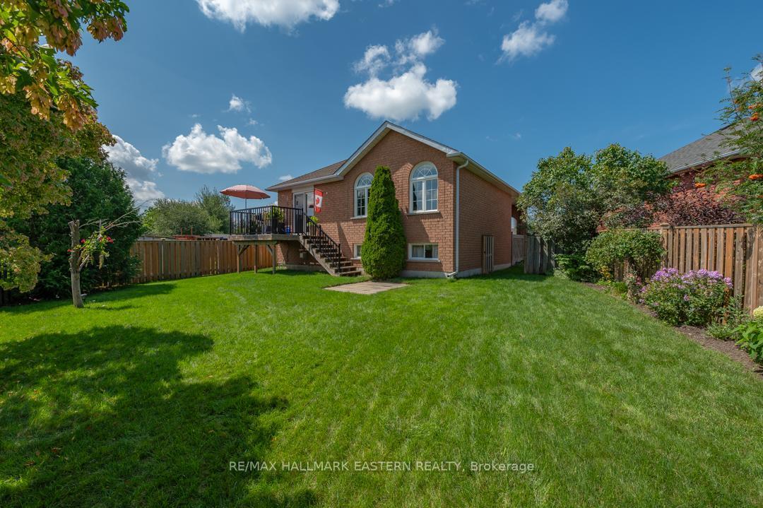 Photo 28 of 20 Ferguson Place, Peterborough, Northcrest Ward 5 — HOMEH
