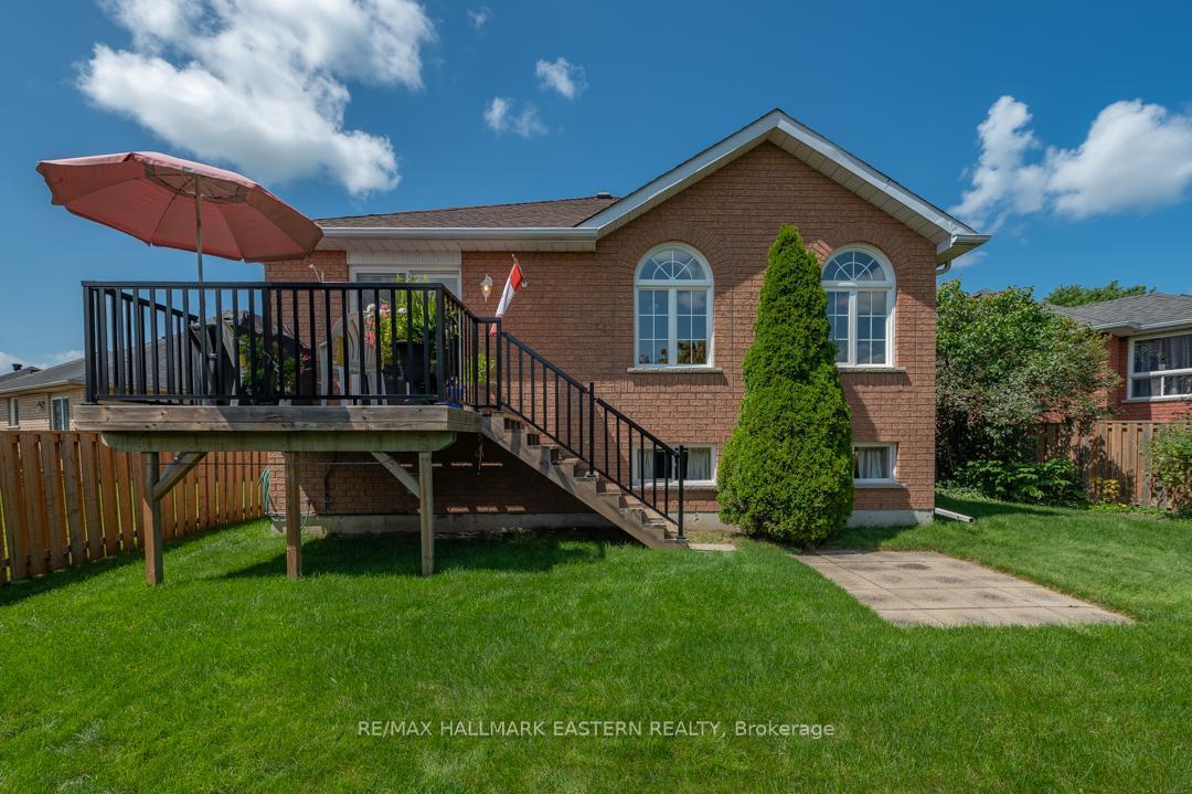 Photo 29 of 20 Ferguson Place, Peterborough, Northcrest Ward 5 — HOMEH