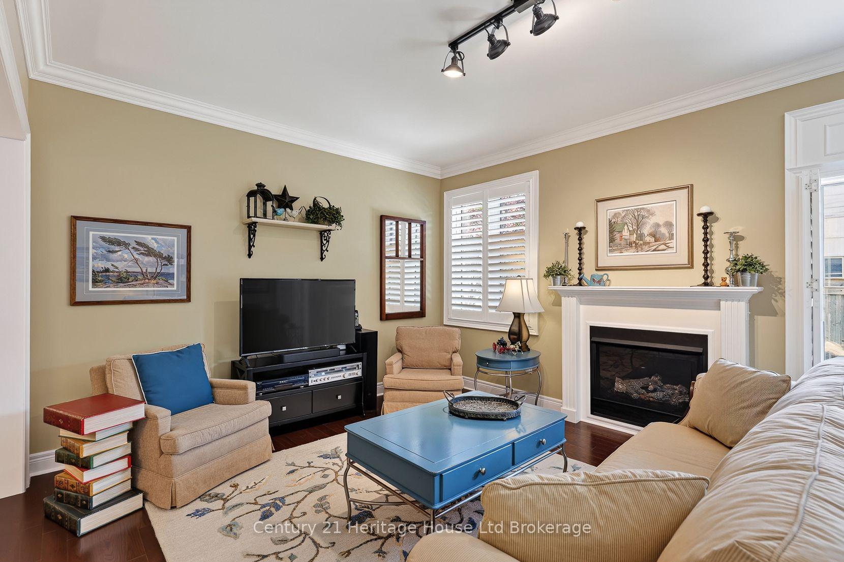 Photo 16 of 528 Baldwin Crescent, Woodstock, Woodstock - North — HOMEH
