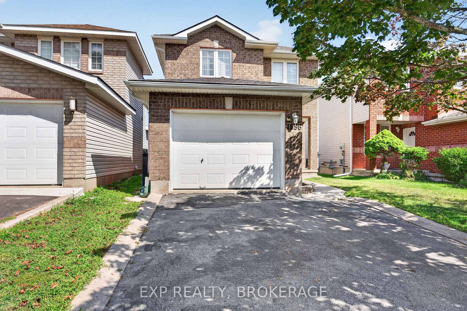 Photo of 1896 Berrywood Crescent