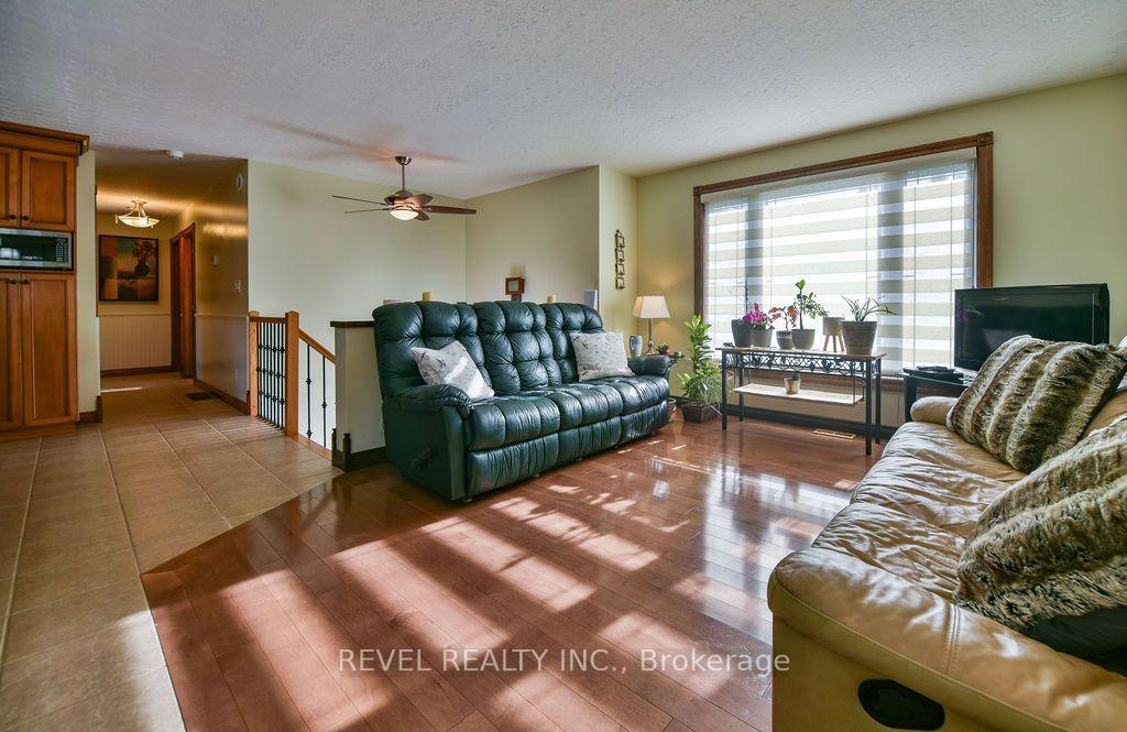 Photo 2 of 299 Dorans Road, Timmins, TNW - Rural — HOMEH