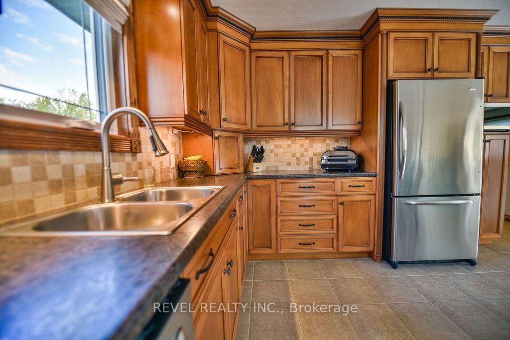 Photo 9 of 299 Dorans Road, Timmins, TNW - Rural — HOMEH